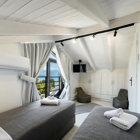 Panourgias Collection Apartman *